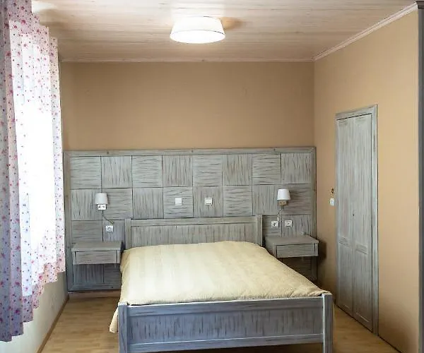 Papadogiannopoulos House * Égio